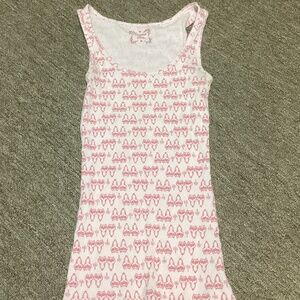 Woman’s pink owl stretch dress